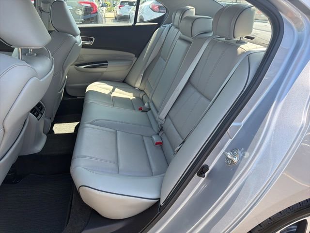 Used 2018 Acura TLX V6 w/ Technology Package FWD image 14