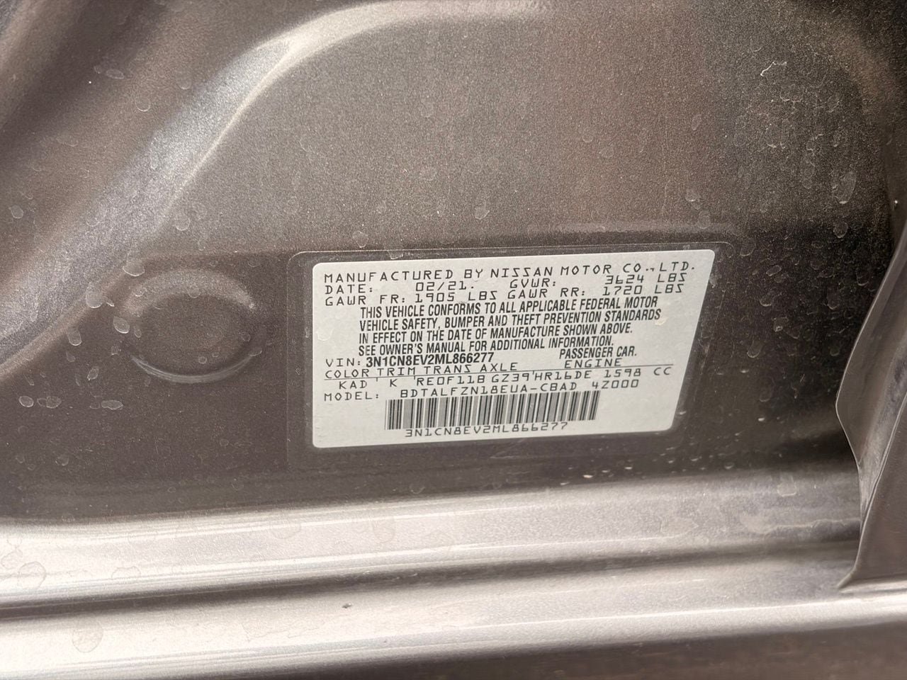 Used 2021 Nissan Versa SV FWD image 10