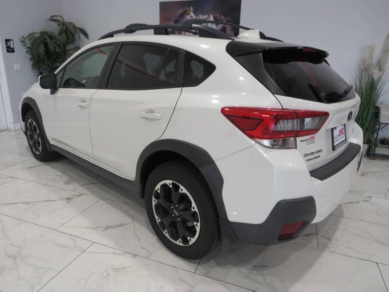 Used 2021 Subaru Crosstrek 2.0i Premium w/ Moonroof Package AWD/4WD image 6