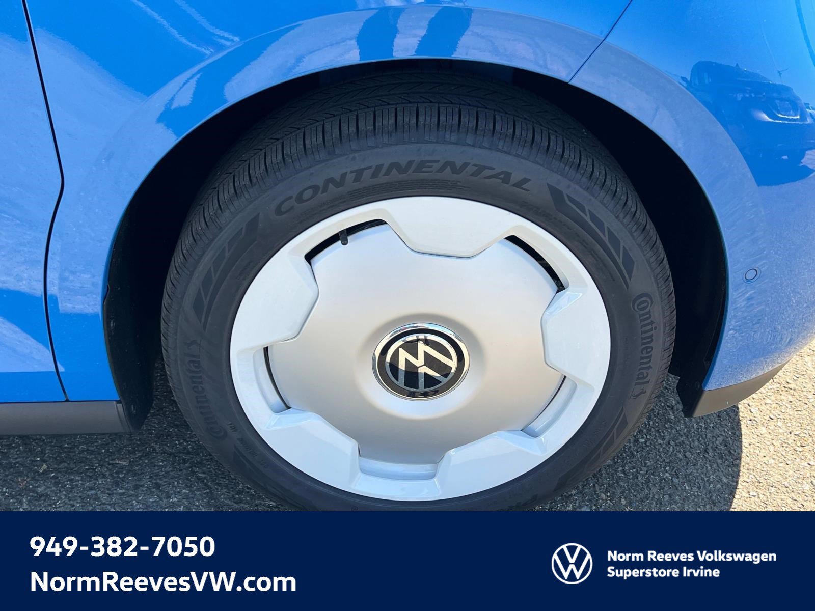New 2025 Volkswagen ID. Buzz 1st Edition image 31