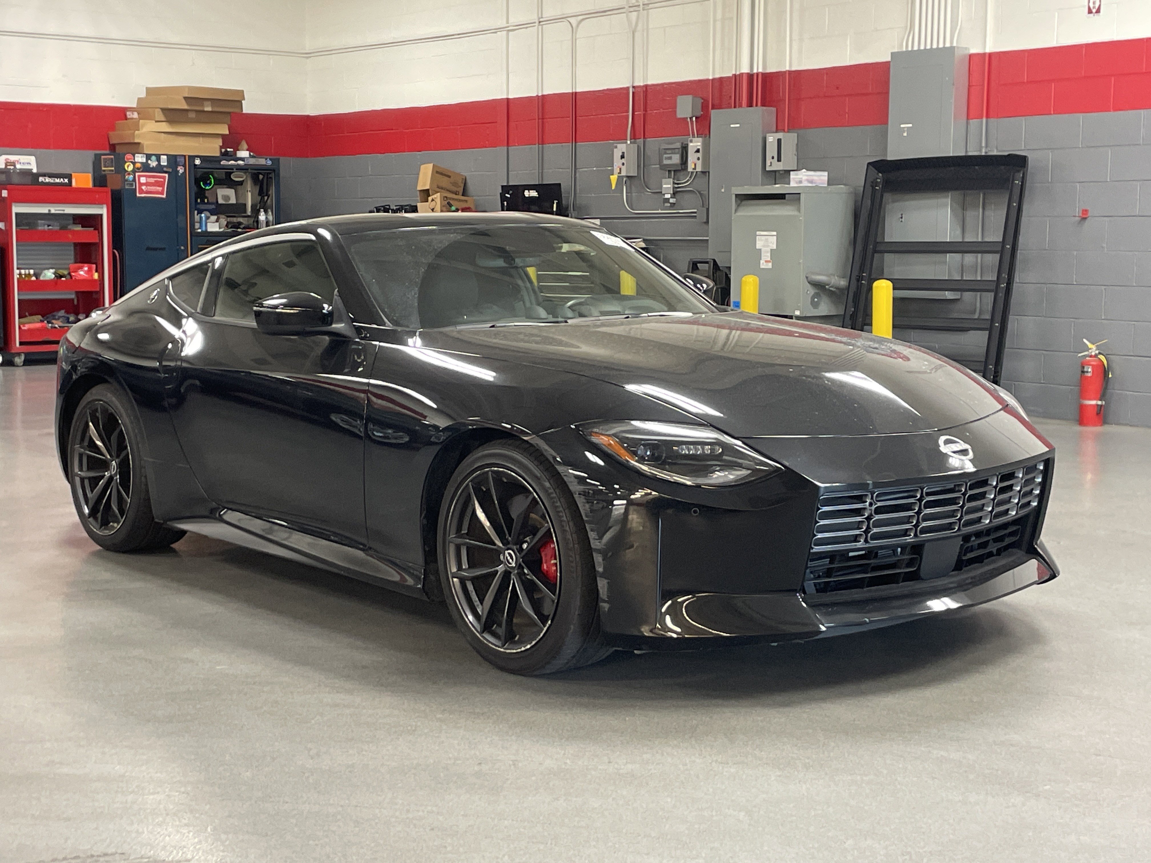Used 2024 Nissan Z Performance w/ Floor Mat Package image 2