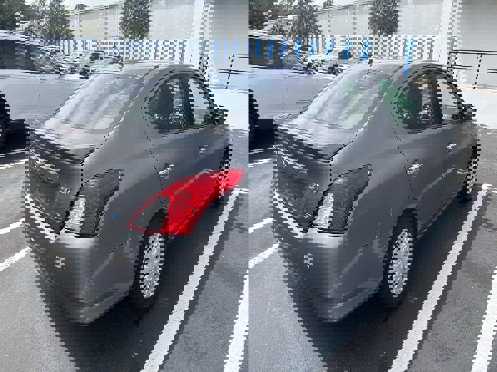 Used 2016 Nissan Versa SV image 4