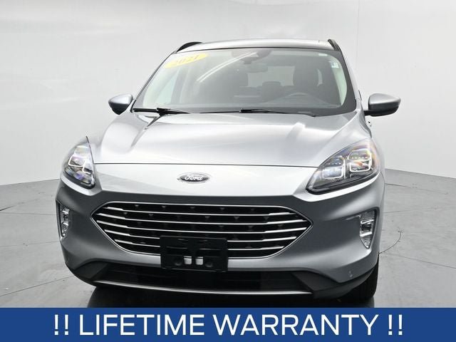 Certified 2022 Ford Escape Titanium w/ Titanium Elite Package AWD/4WD video 3
