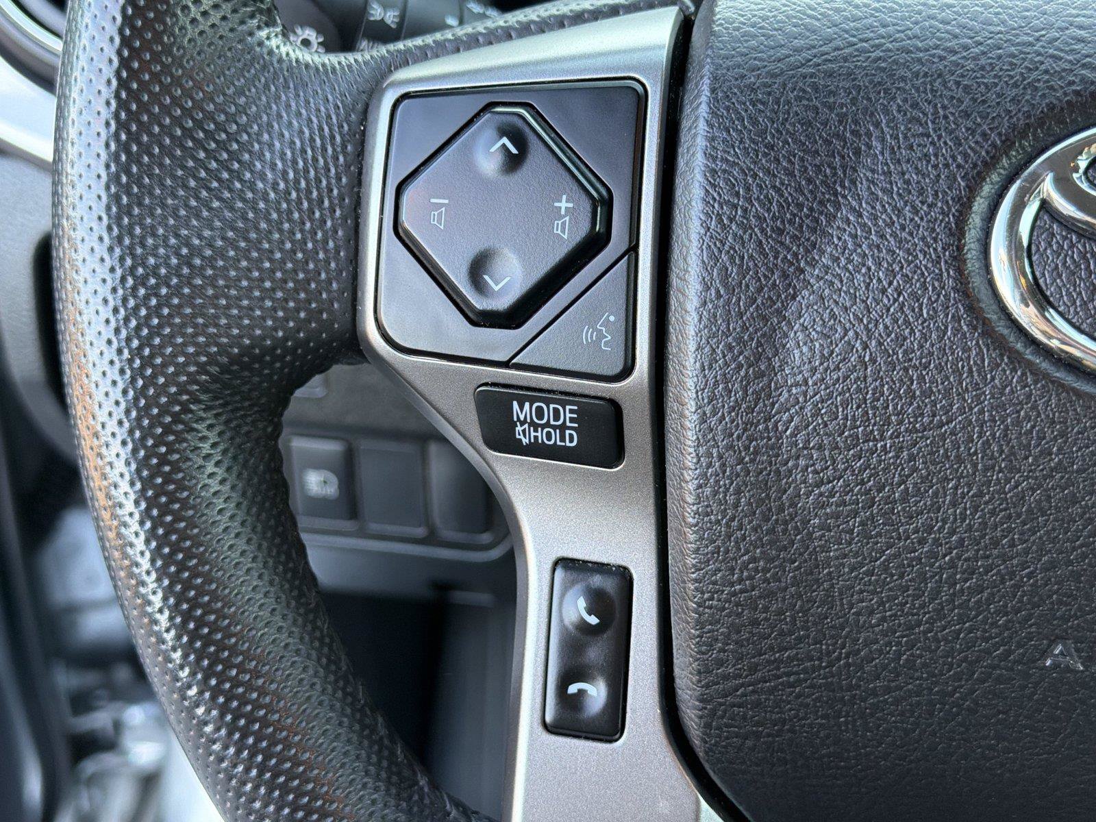 Used 2022 Toyota Tacoma SR5 w/ Technology Package RWD image 24