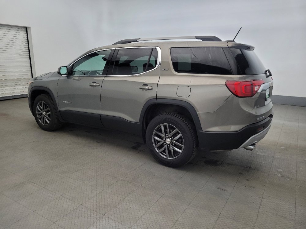 Used 2019 GMC Acadia SLT image 3