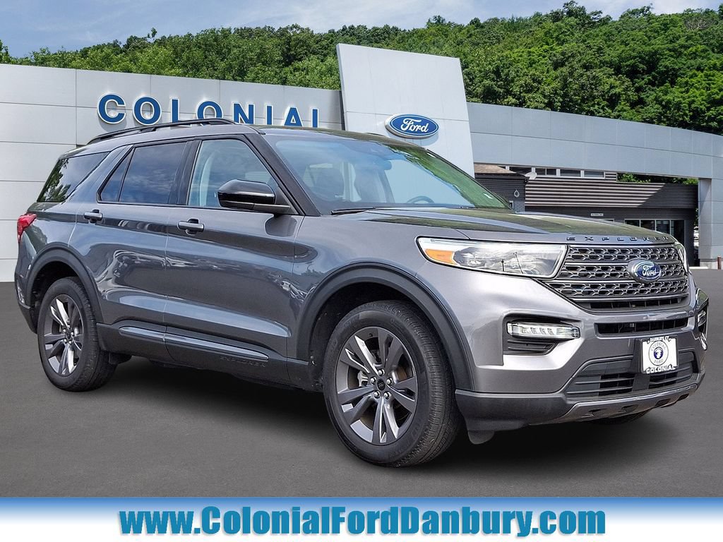 Certified 2022 Ford Explorer XLT w/ Equipment Group 202A