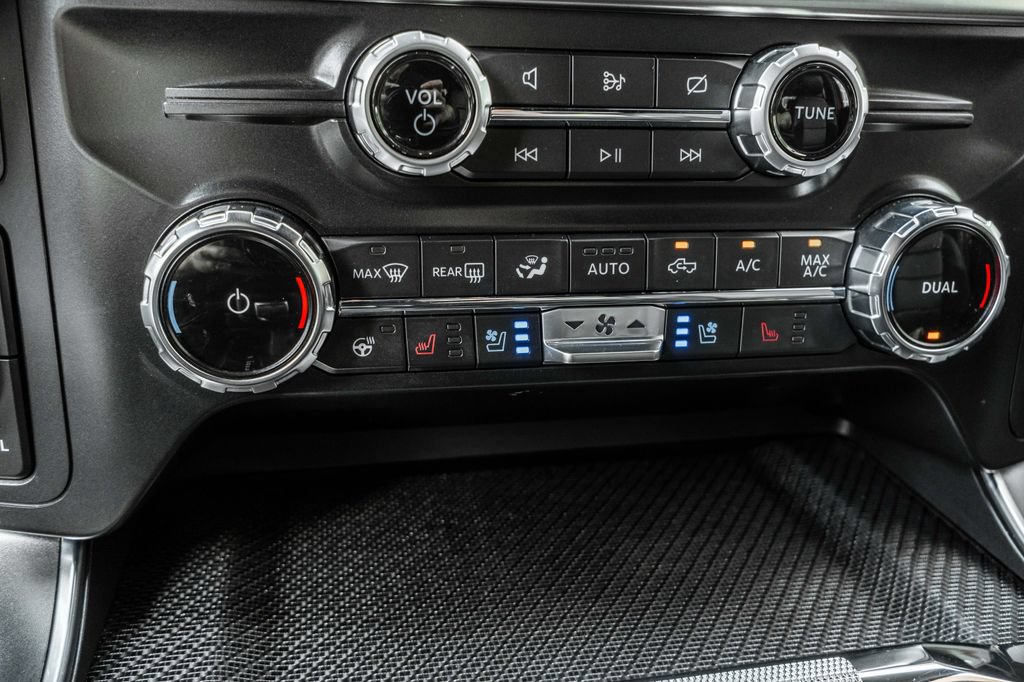 Used 2022 Ford F150 Raptor w/ Raptor 37 Performance Package AWD/4WD image 24
