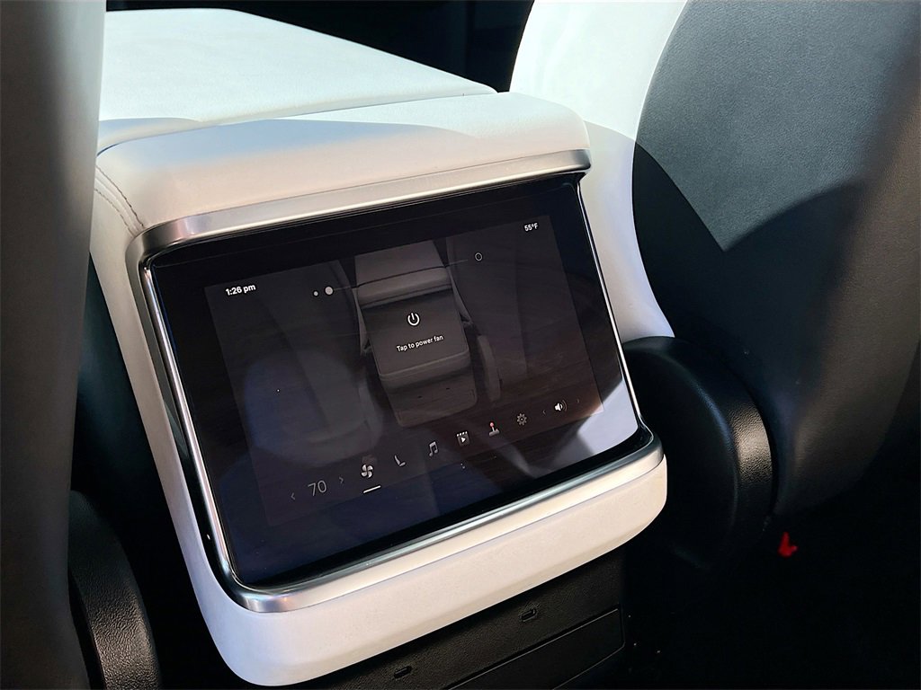 Used 2022 Tesla Model X Plaid image 25