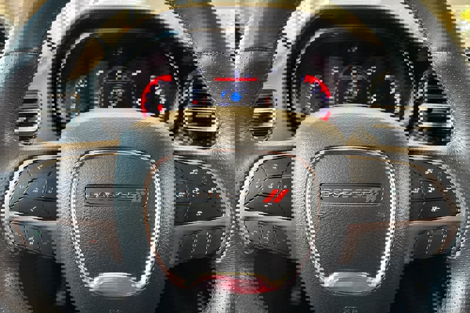 Used 2022 Dodge Durango SXT image 26