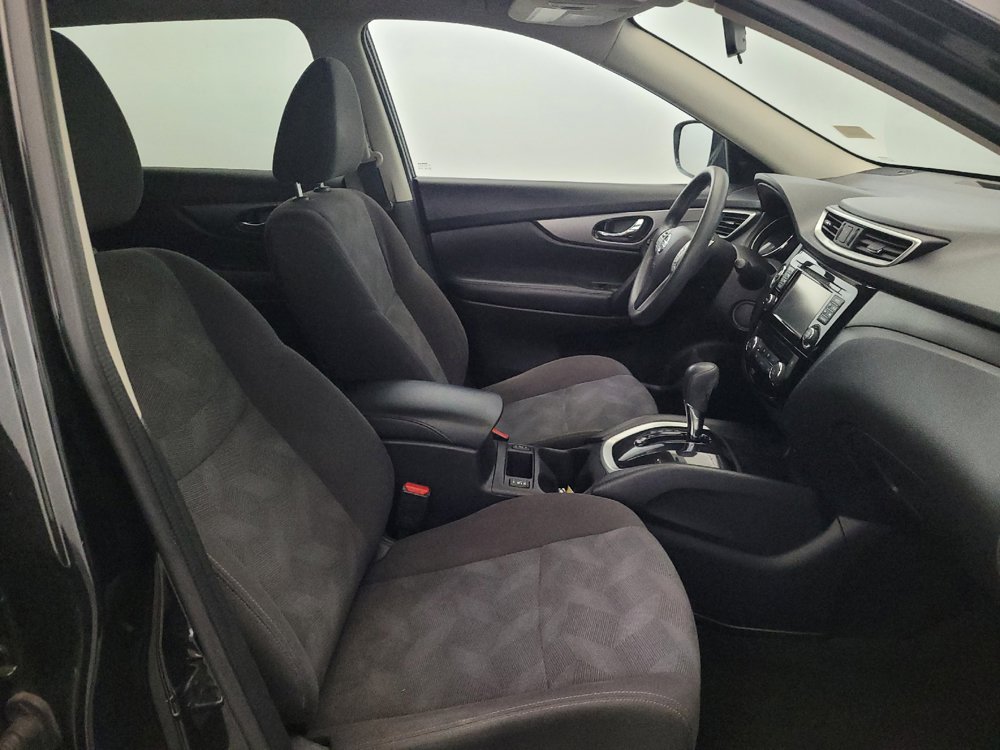 Used 2016 Nissan Rogue SV w/ SV Premium Package AWD/4WD image 21