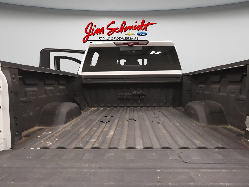 Used 2022 Chevrolet Silverado 2500 High Country w/ Z71 Off-Road Package AWD/4WD image 30