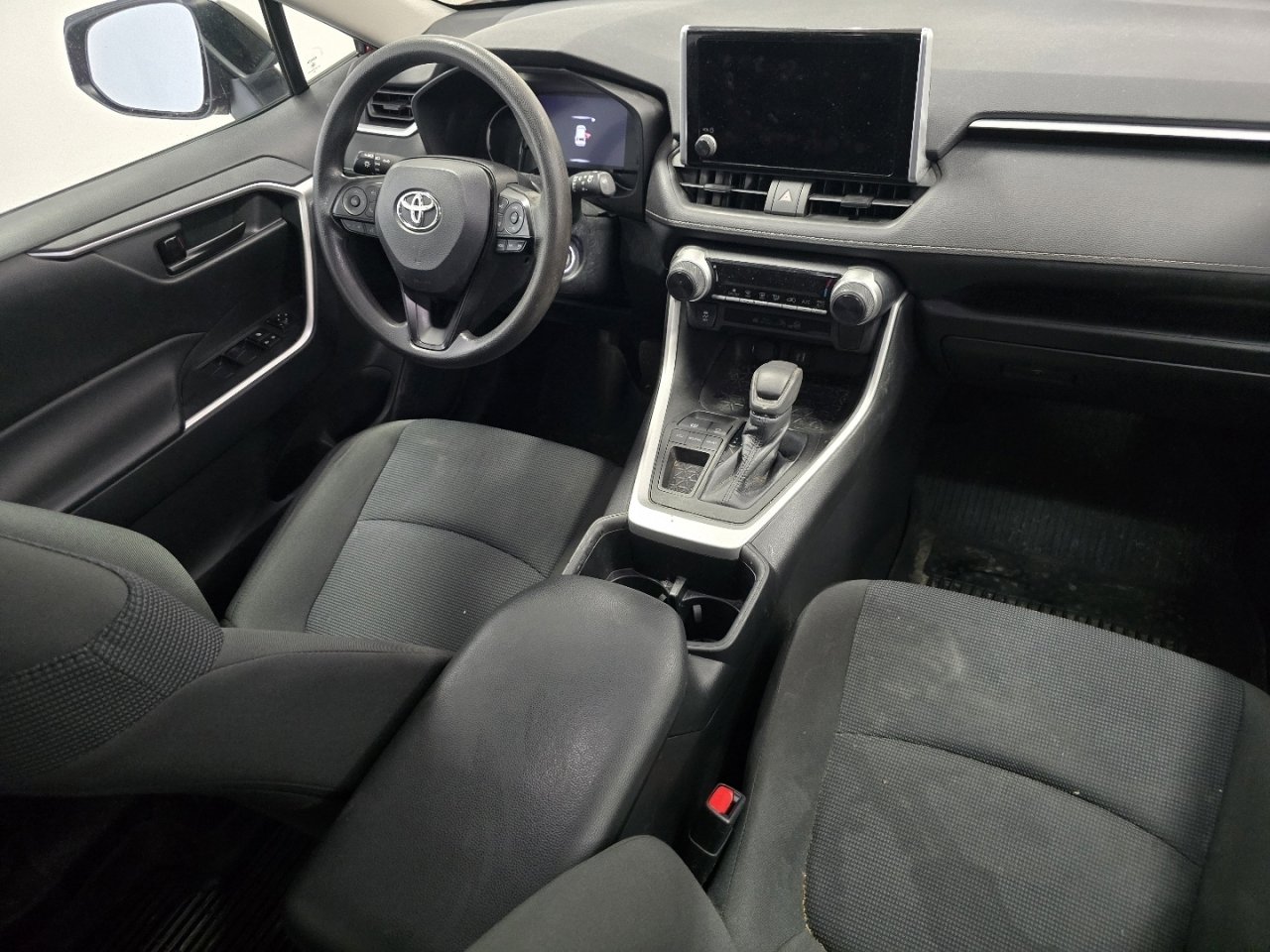 Certified 2023 Toyota RAV4 LE image 19