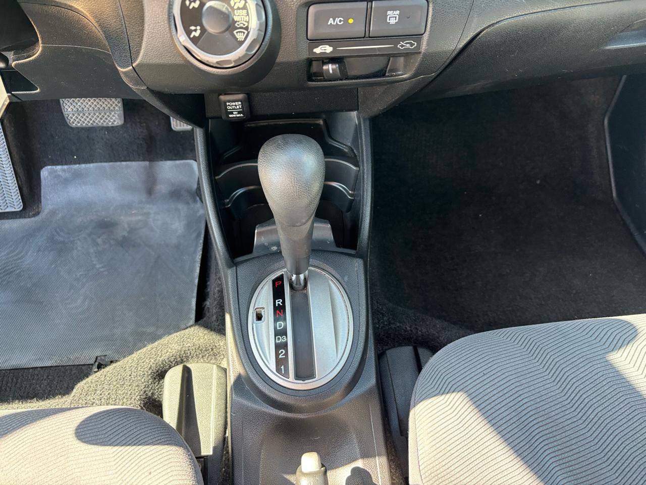 Used 2011 Honda Fit image 18