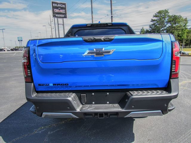 New 2026 Chevrolet Silverado EV Trail Boss image 5