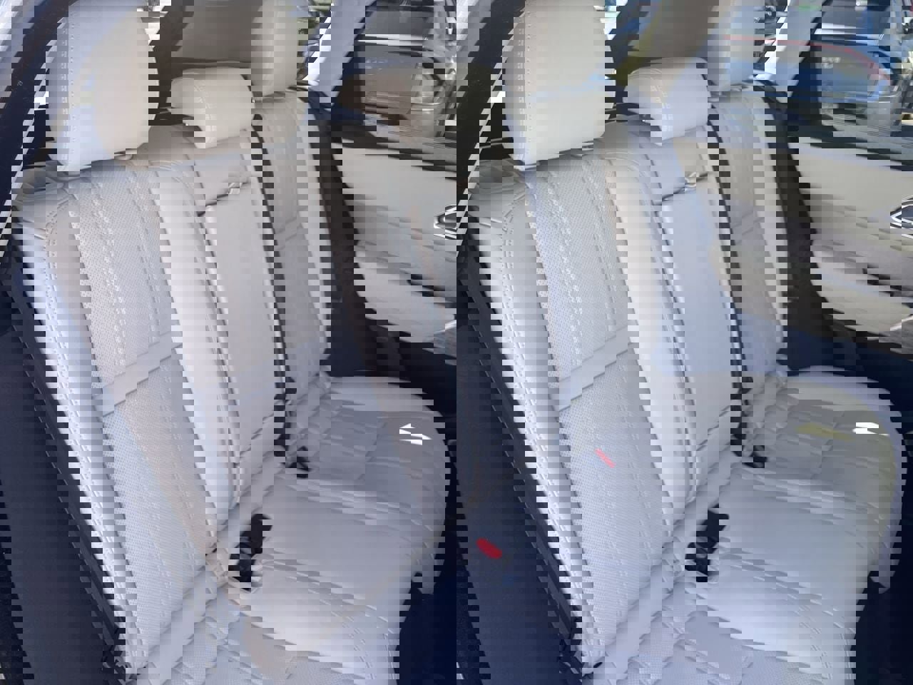 Used 2023 Land Rover Range Rover Velar S image 22