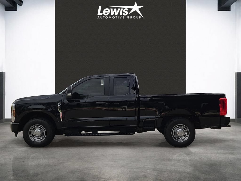 New 2026 Ford F350 XL RWD image 2