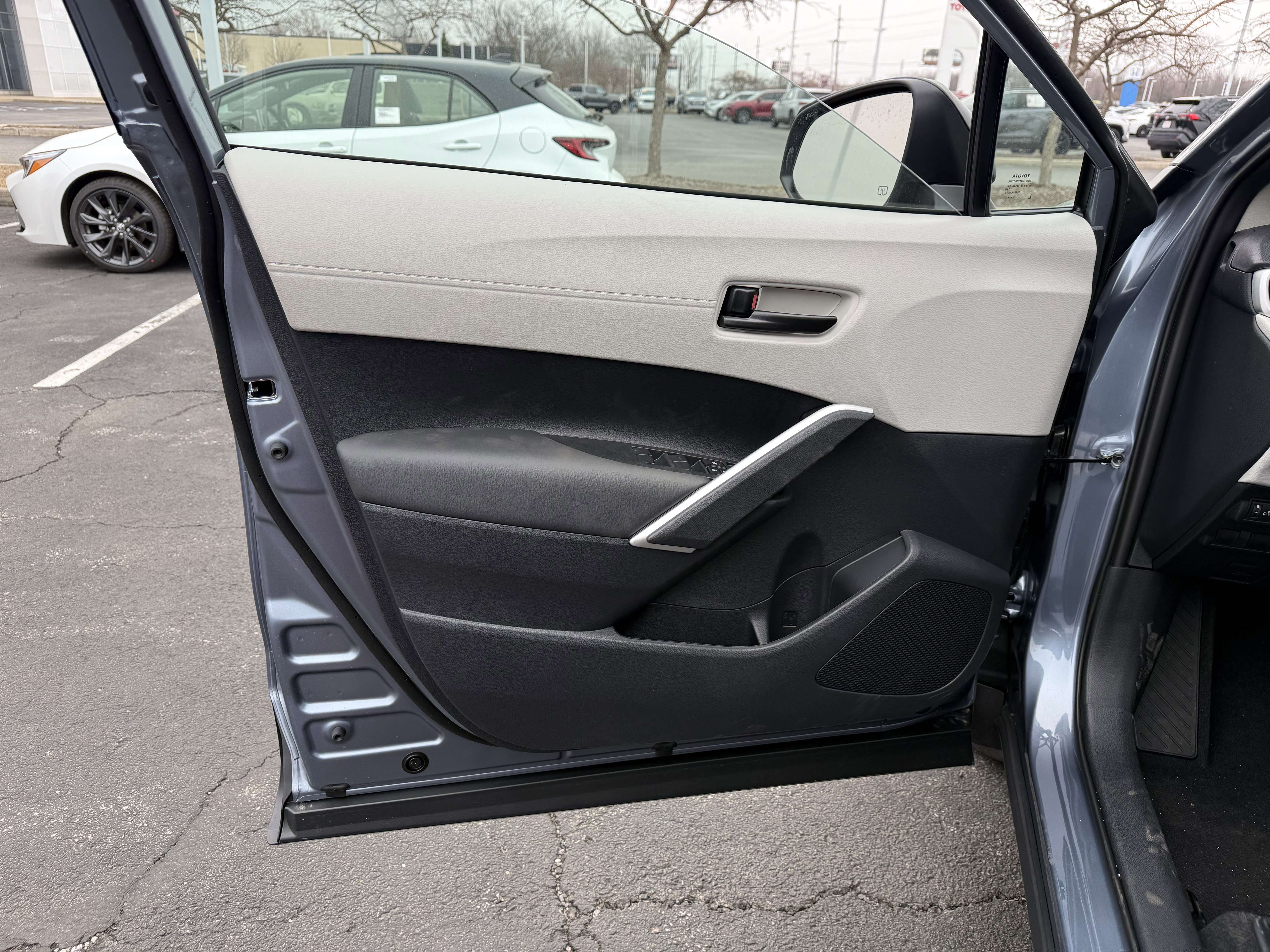 New 2026 Toyota Corolla Cross L image 13