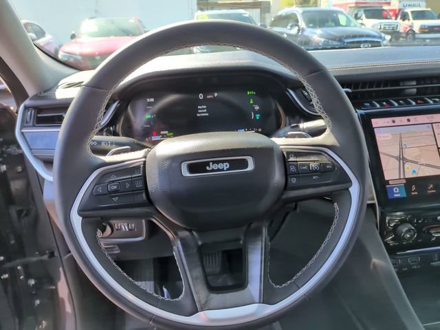 Used 2024 Jeep Grand Cherokee Limited 4xe image 22