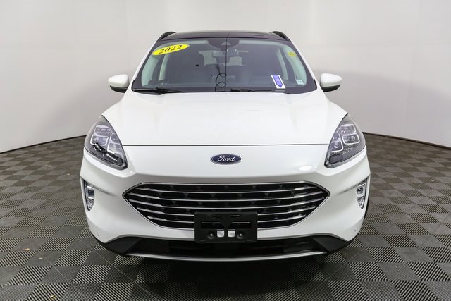 Used 2022 Ford Escape Titanium w/ Titanium Elite Package image 4