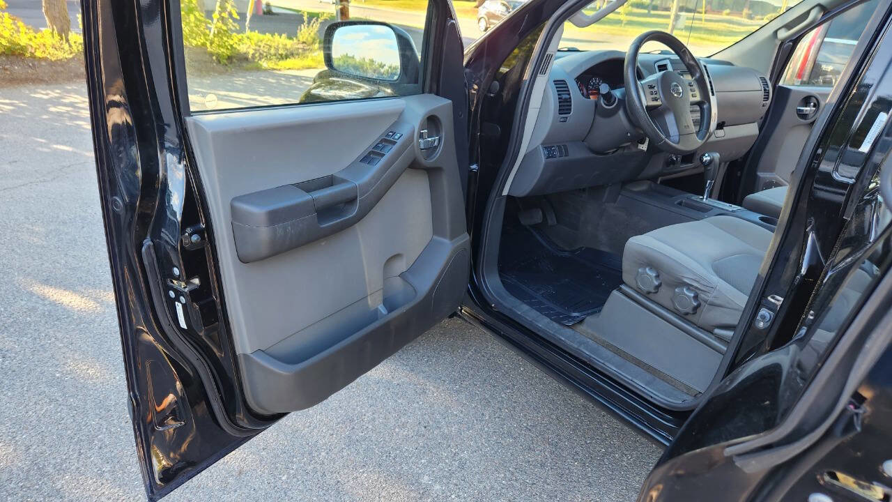 Used 2014 Nissan Xterra S image 20