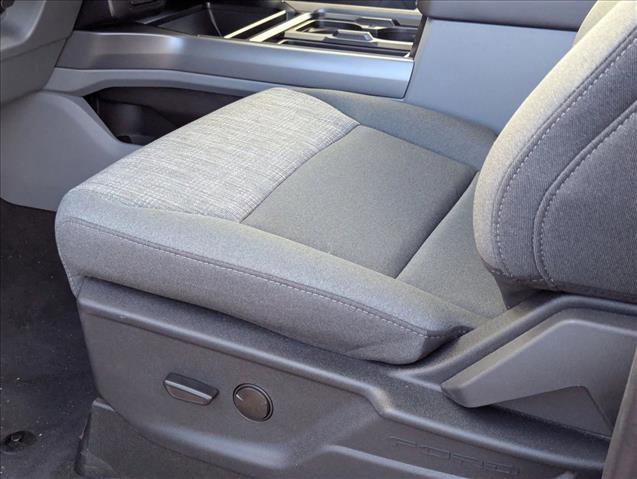 New 2026 Ford F250 XLT w/ XLT Premium Package image 4