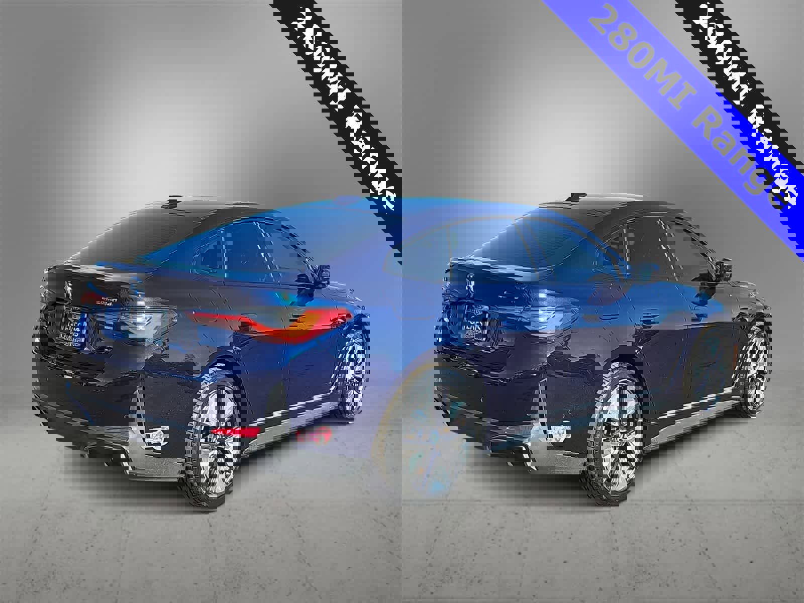 Used 2022 BMW i4 eDrive40 w/ Premium Package image 8