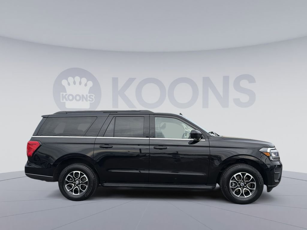 Used 2023 Ford Expedition Max XLT image 8