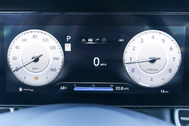 New 2026 Hyundai Elantra Limited FWD image 25