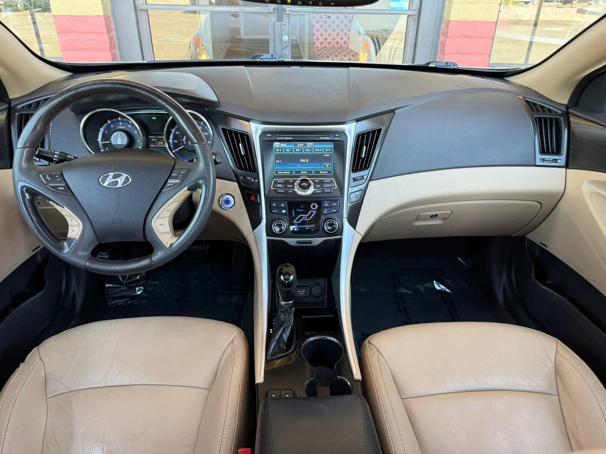 Used 2011 Hyundai Sonata Limited w/ Navigation Pkg 5 image 28