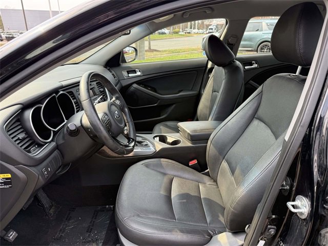 Used 2015 Kia Optima EX image 9