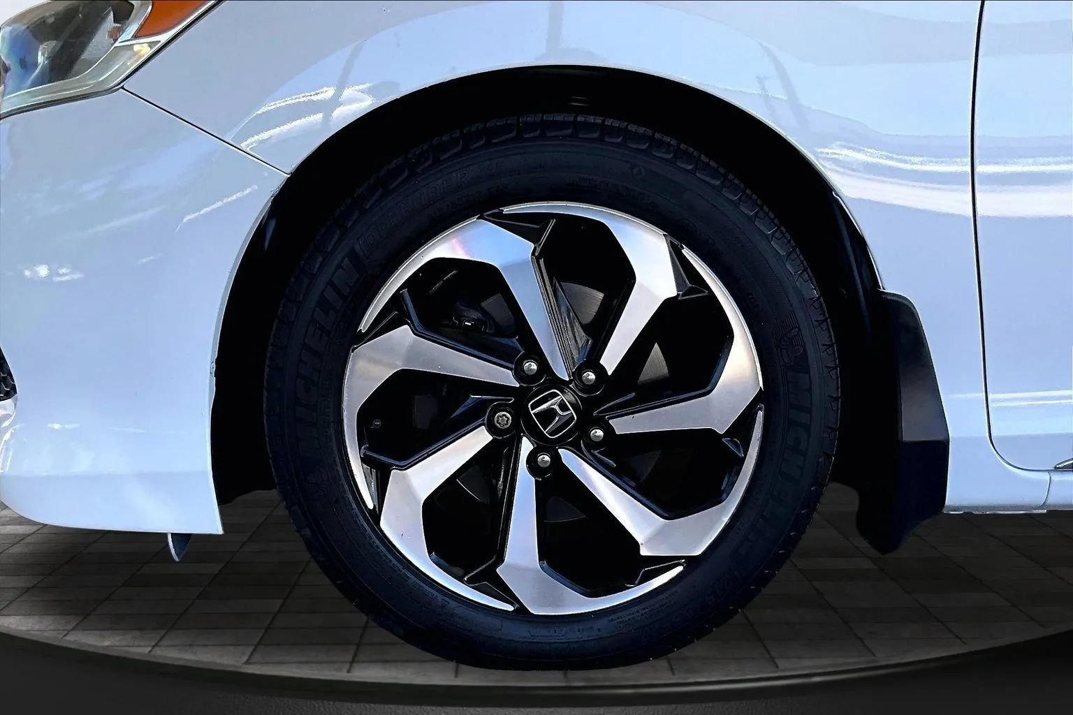 Used 2016 Honda Accord EX-L image 30