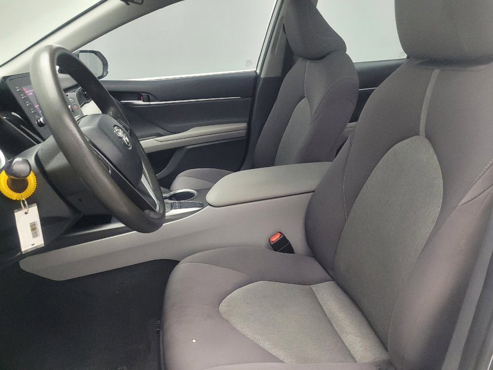 Used 2023 Toyota Camry LE image 17