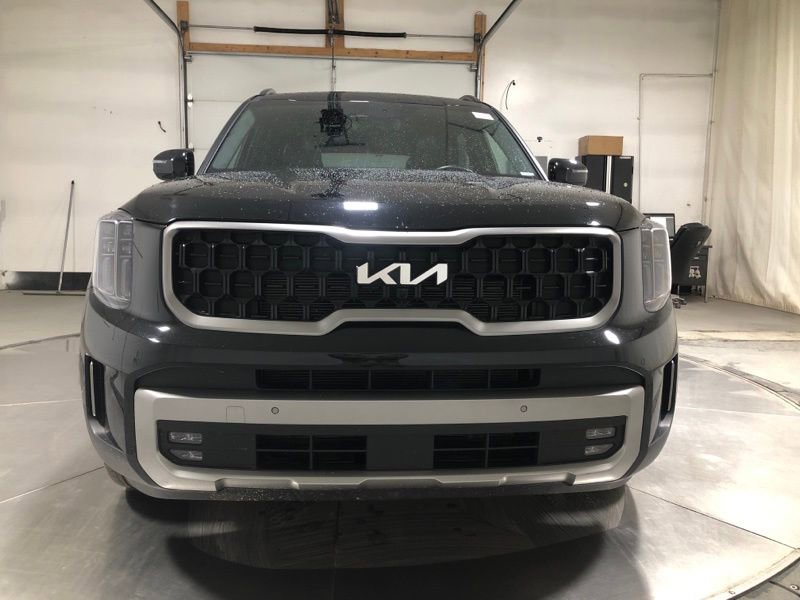 Certified 2023 Kia Telluride SX Prestige X-Line image 2
