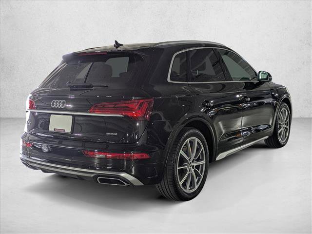 Used 2022 Audi Q5 e Premium Plus image 5