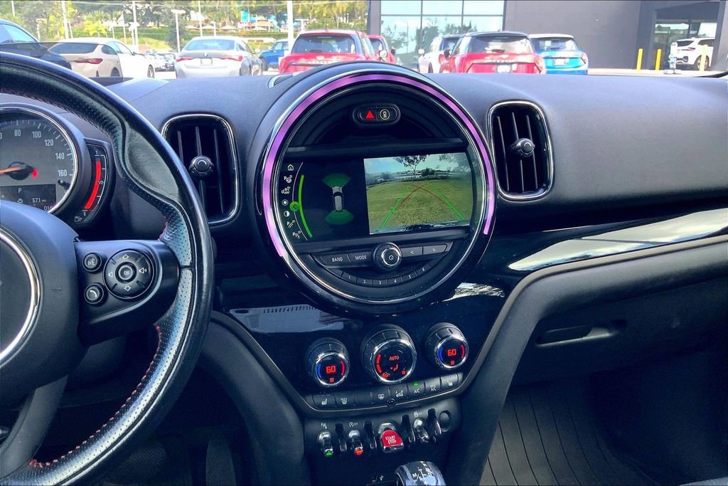 Used 2019 MINI Cooper Countryman w/ Driver Assistance Package image 6