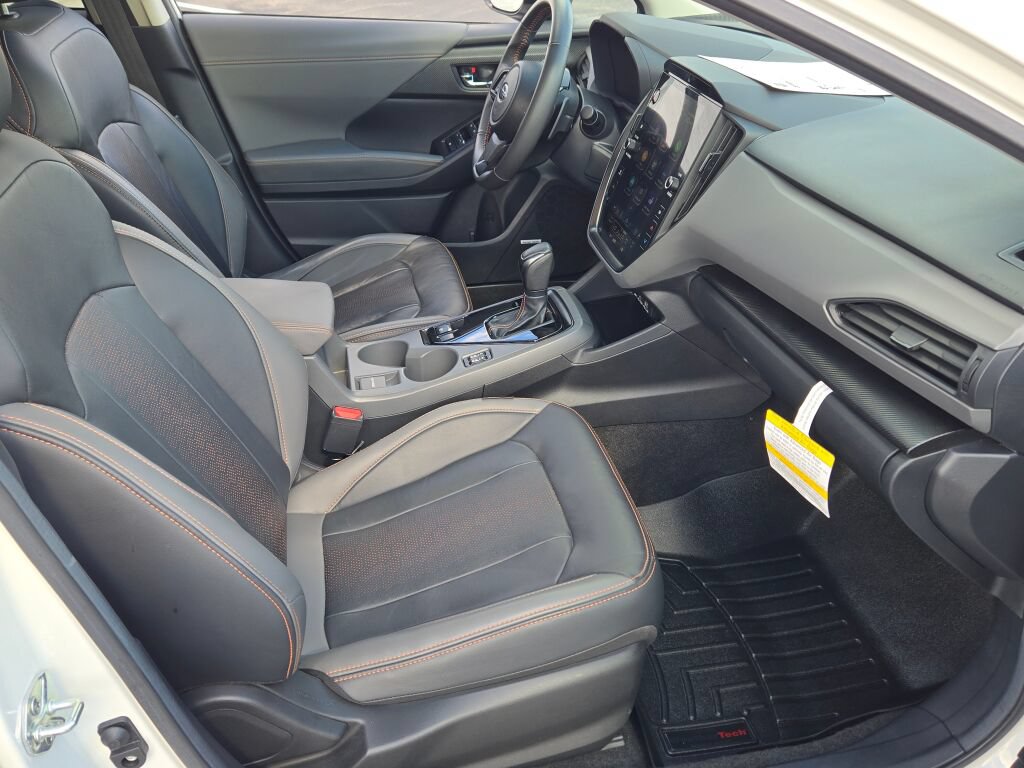 Certified 2024 Subaru Crosstrek 2.5i Limited w/ Crosstrek Mirror Package AWD/4WD image 4