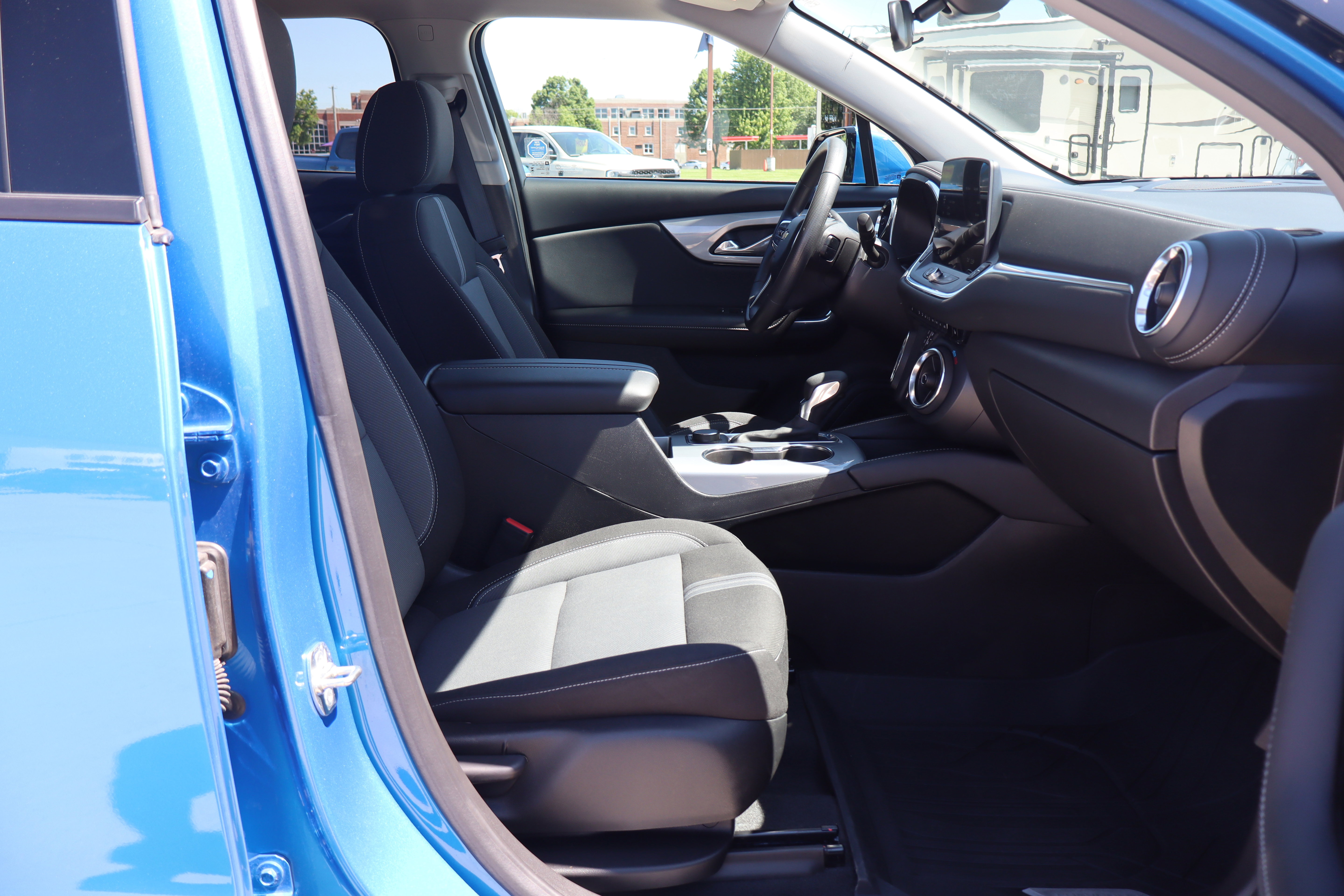 Used 2024 Chevrolet Blazer LT w/ LPO, Floor Liner Package FWD image 13