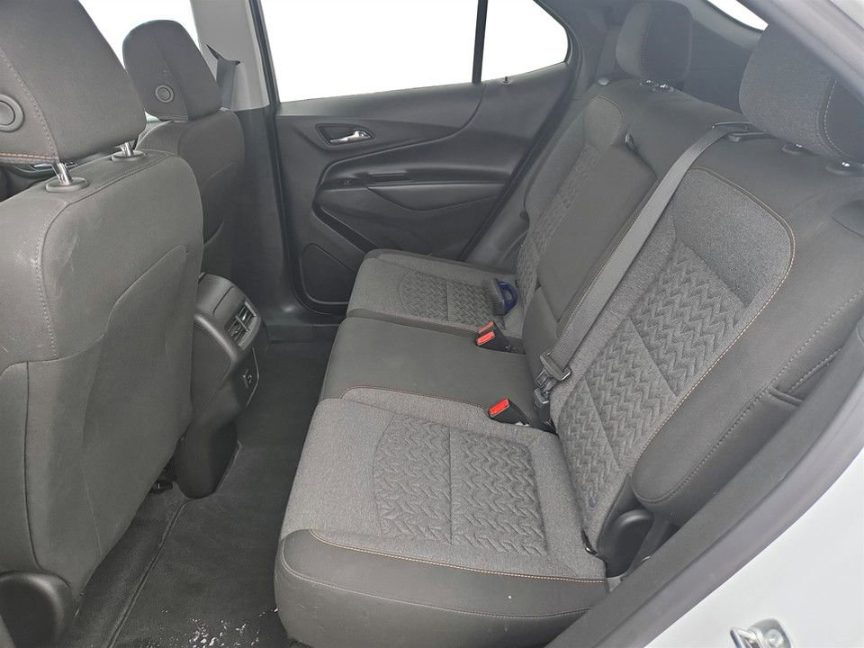Used 2024 Chevrolet Equinox LT image 31
