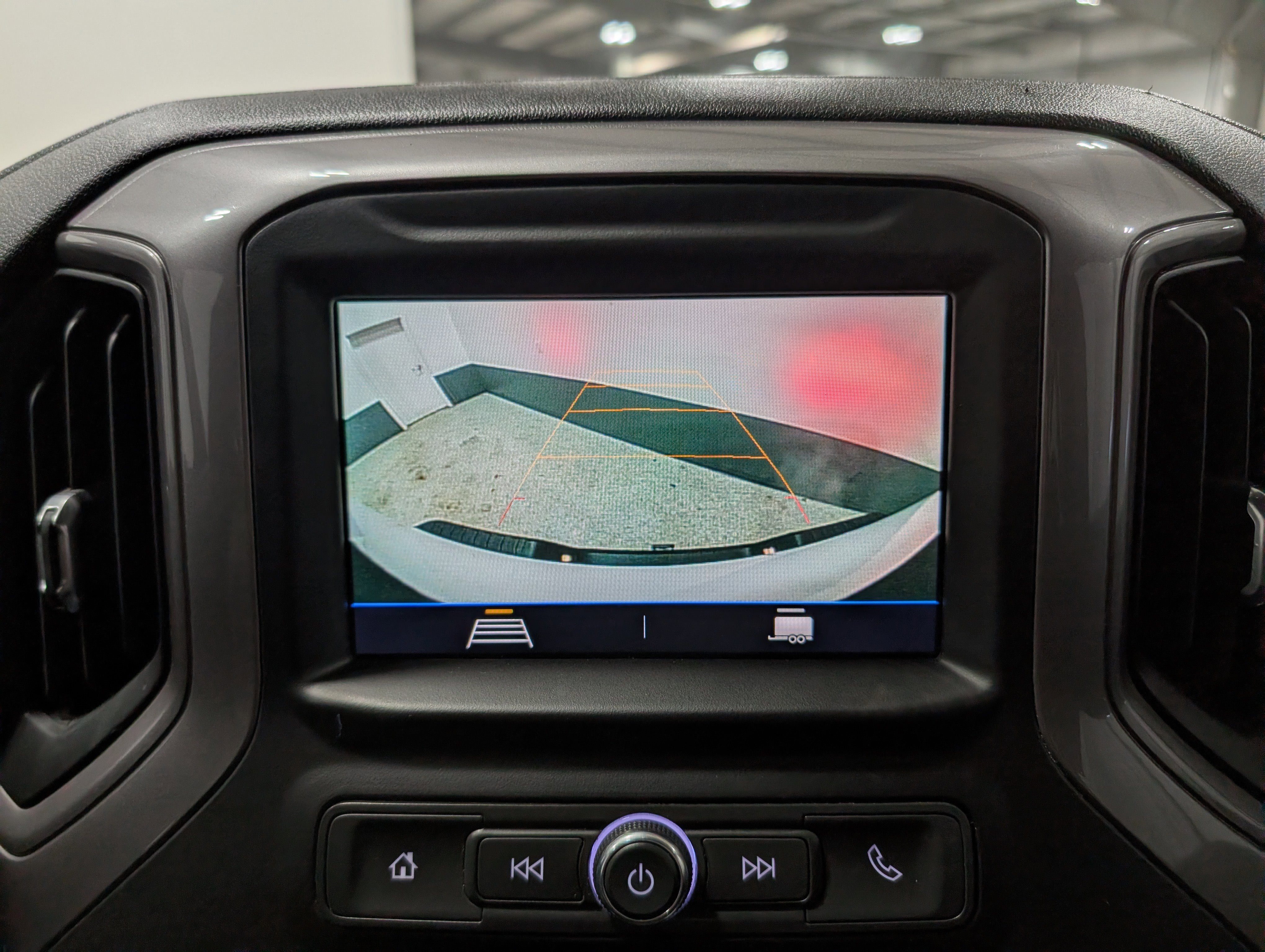 Used 2021 Chevrolet Silverado 2500 Custom w/ Custom Value Package image 25