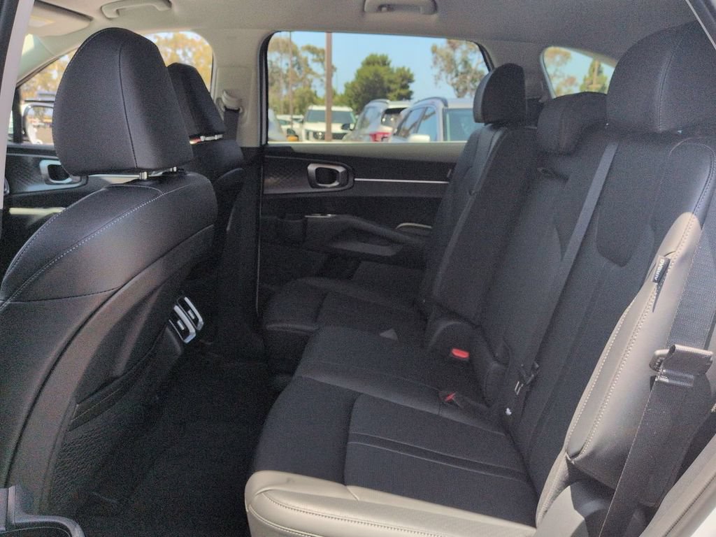 New 2026 Kia Sorento EX FWD image 26