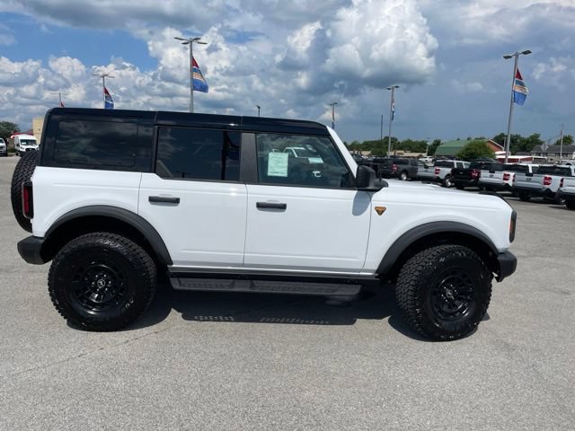 New 2026 Ford Bronco Badlands w/ Sasquatch Package AWD/4WD image 14