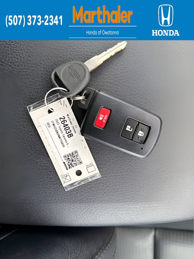 Used 2022 Toyota Tacoma Limited AWD/4WD image 27