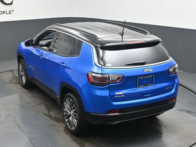 Used 2023 Jeep Compass Limited w/ Elite Group AWD/4WD image 40
