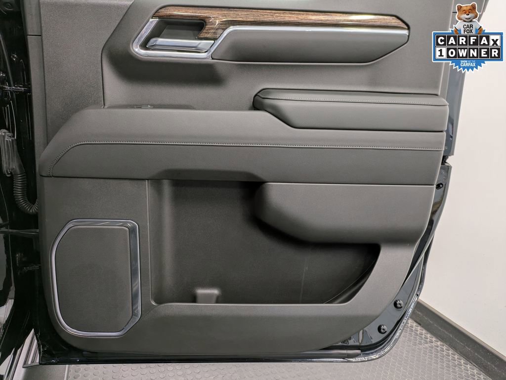 Used 2022 GMC Sierra 1500 Elevation w/ LPO, Elevation Black Package AWD/4WD image 26