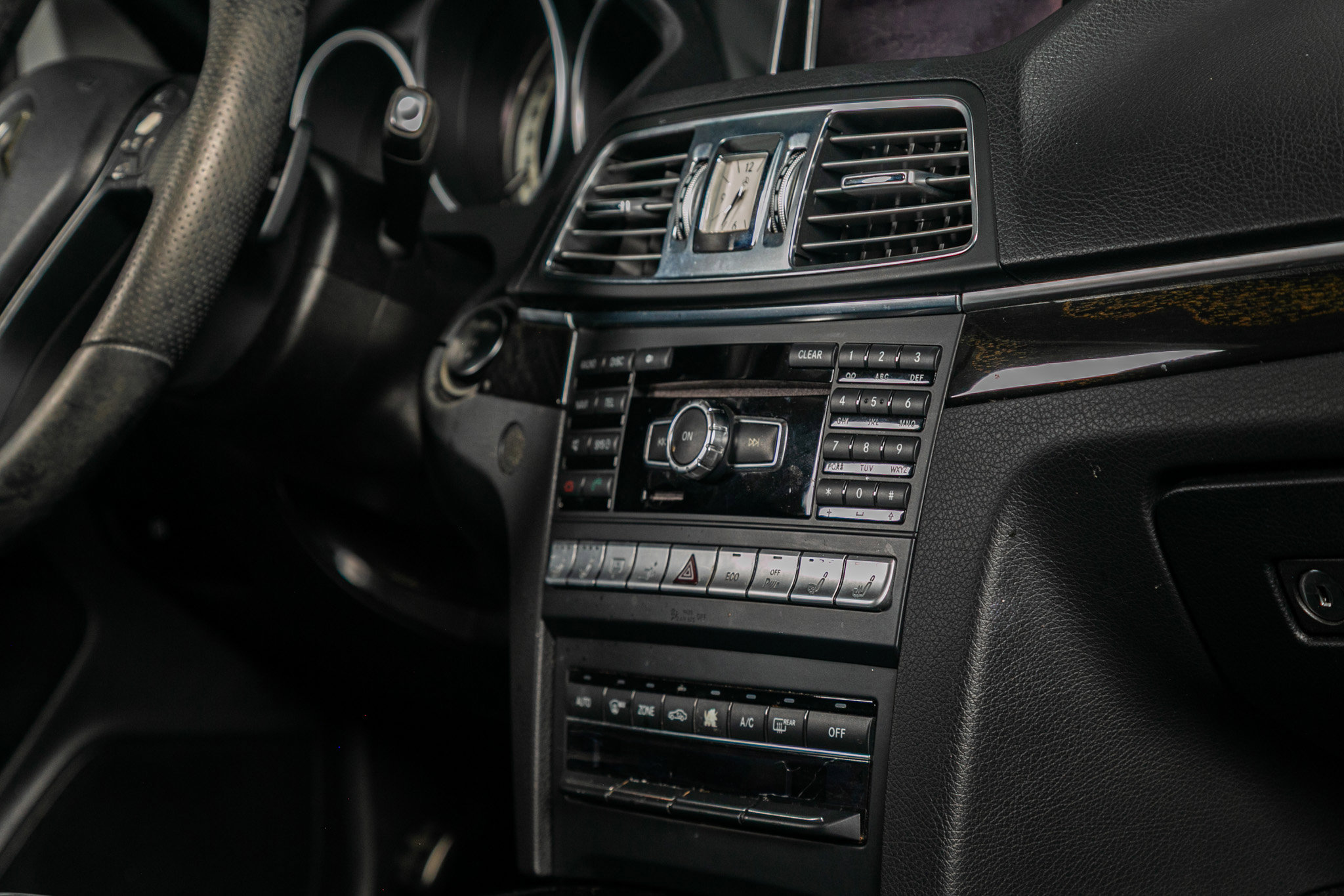 Used 2014 Mercedes-Benz E 350 Coupe image 24