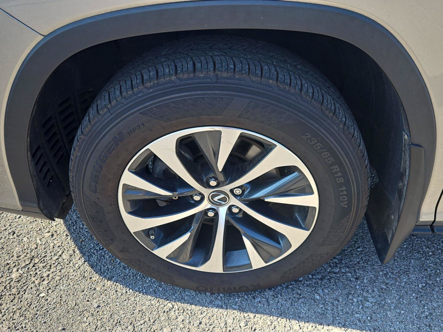 Used 2022 Lexus RX 450h AWD w/ Premium Package image 12