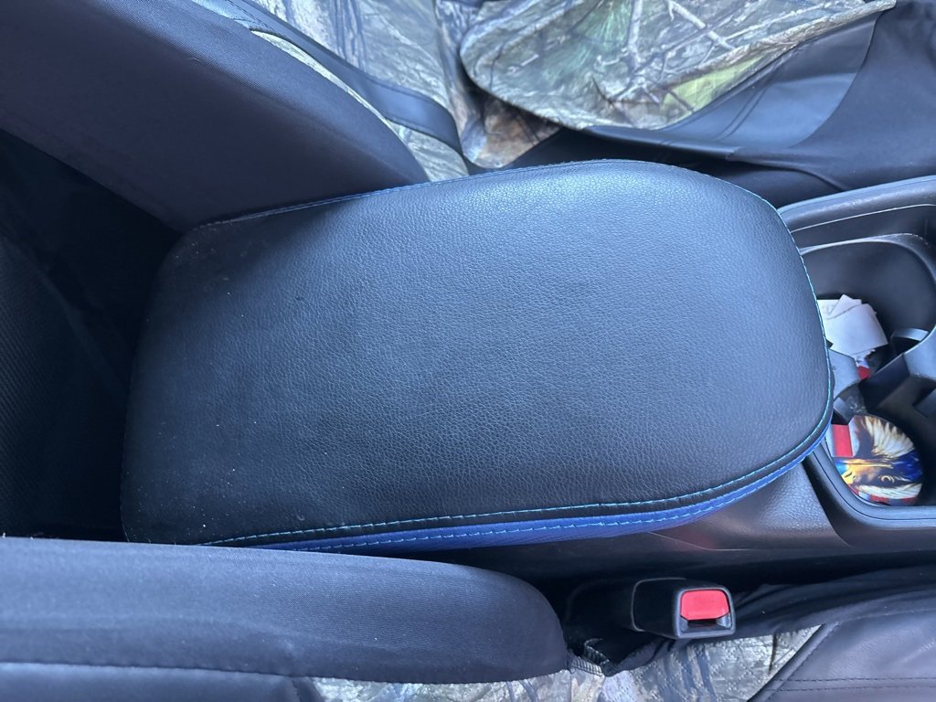 Used 2021 Toyota RAV4 XLE w/ Convenience Package image 18