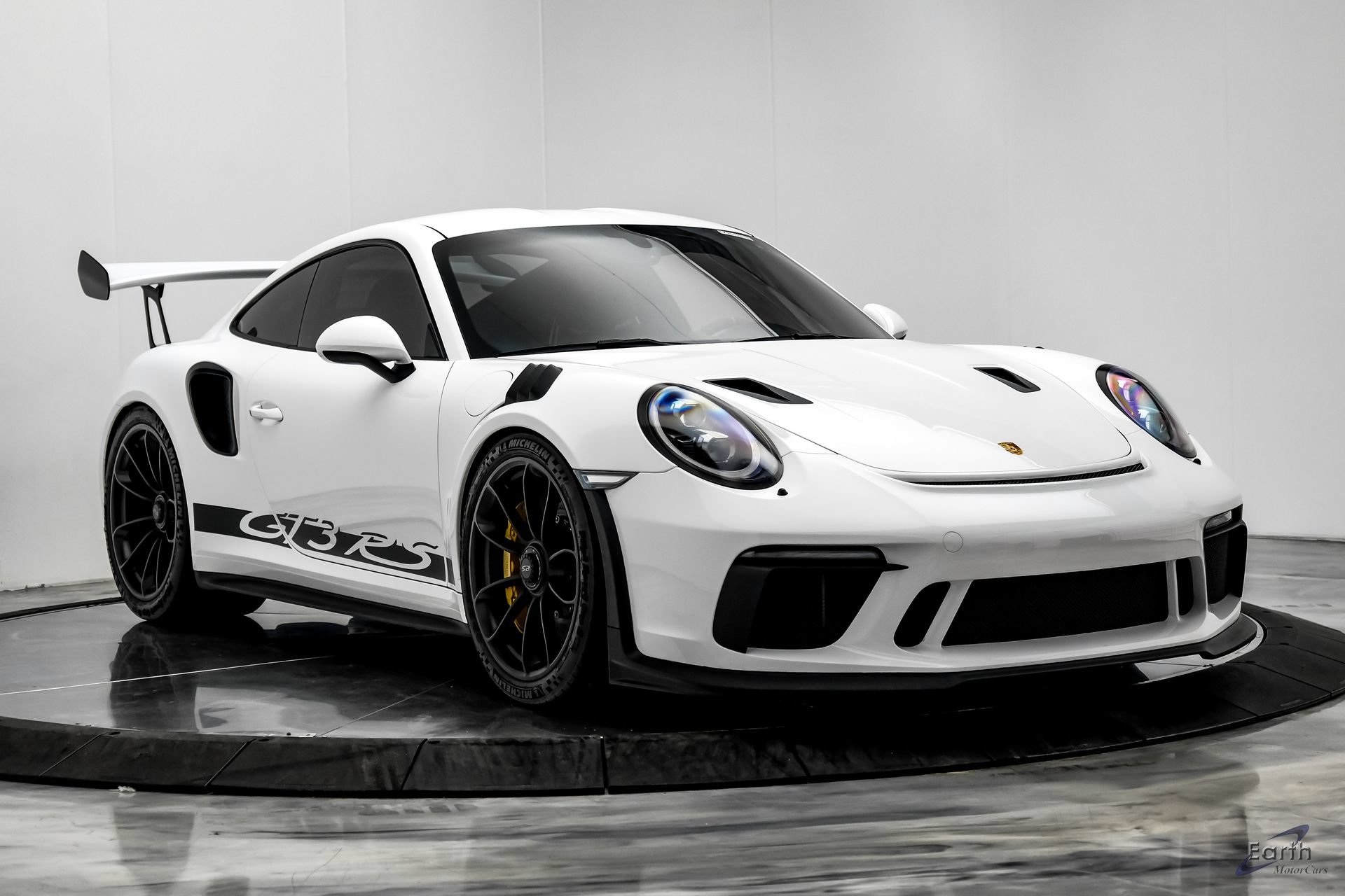 Used 2019 Porsche 911 GT3 RS RWD image 29
