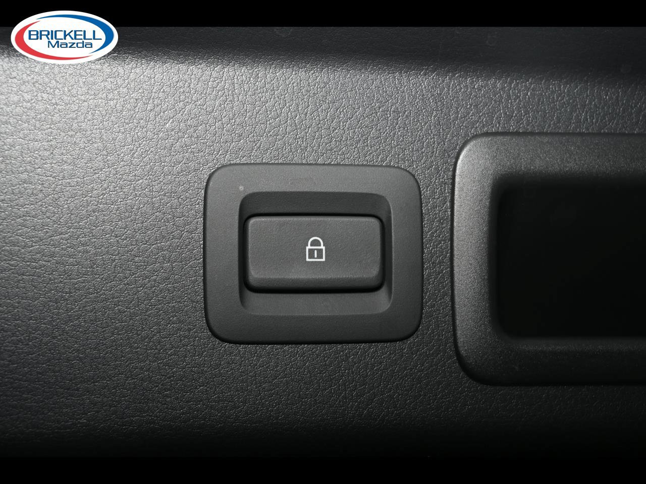Used 2024 MAZDA CX-30 AWD 2.5 S w/ Select Sport Pkg image 14