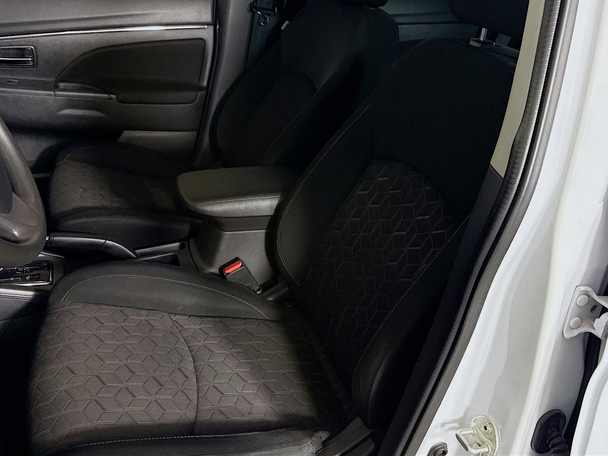 Used 2024 Mitsubishi Outlander Sport ES image 22